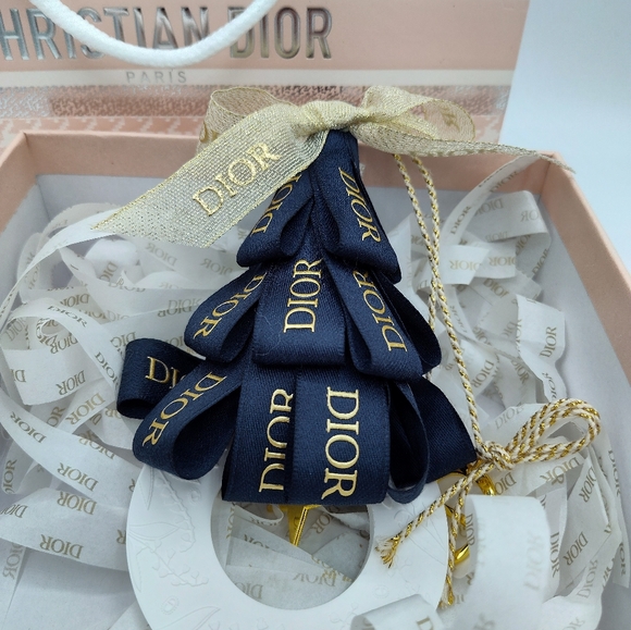 2024 DIOR Navy Ribbon Ornament Fragrance Stone European Exclusive NIB w/Gift Bag - Picture 5 of 11